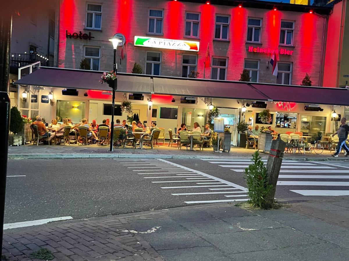 Hotel Restaurant La Piazza Valkenburg aan de Geul ภายนอก รูปภาพ