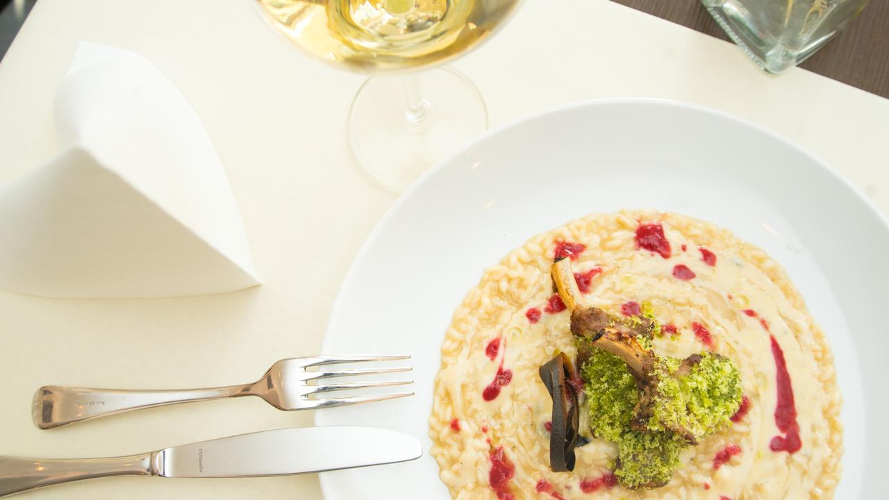 Hotel Restaurant La Piazza Valkenburg aan de Geul ภายนอก รูปภาพ